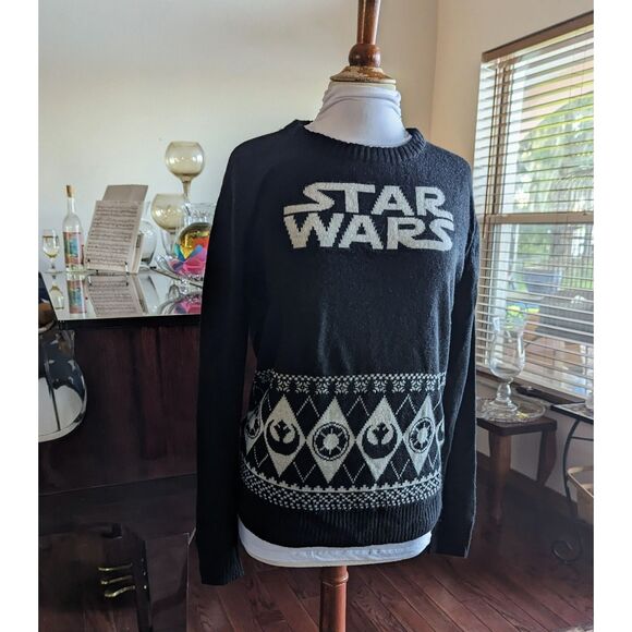 Star Wars womens black & white sweater    Sz M - Picture 3 of 9